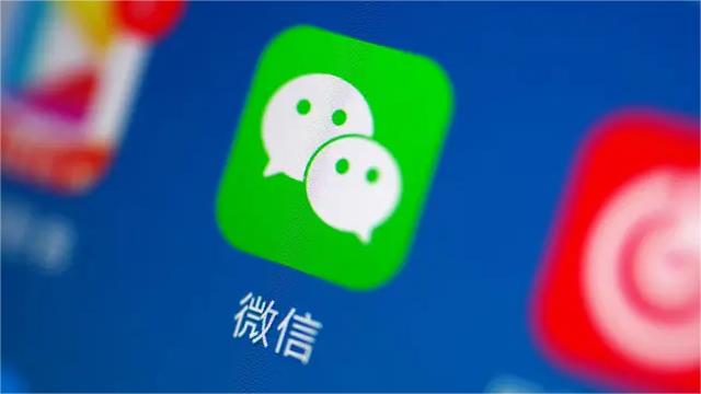 被挤下神坛的“朋友圈” ，从朋友圈看社交媒体的兴衰：机遇与挑战并存