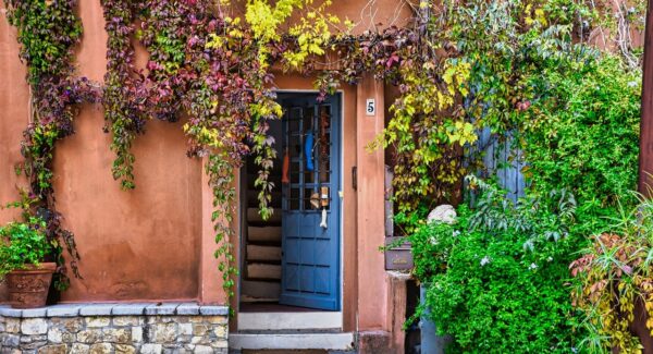 赚网探秘：解锁网赚资料与赚网商城的财富密码