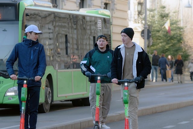 网络赚钱论坛：交流网络赚钱经验，共同探索财富之道！