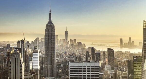 龙岩SEO专家分享：友情链接出售策略与百度关键词价格走势