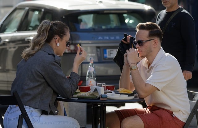 中创网官网独家揭秘：如何辨别中创网赚论坛的真伪？