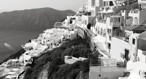 【友情链接出售与SEO】利用友情链接出售提升网站流量与权重，助力网赚事业