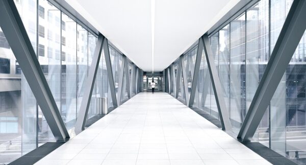 站长网赚论坛与a5网站联动：出售友情链接的SEO赚钱新策略