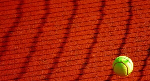 网上赚钱日结工资正规：手机兼职赚钱一单一结50元