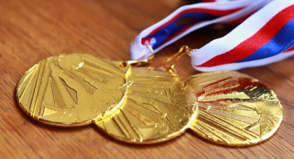 一公斤网赚论坛：新手网赚论坛的赚钱秘籍