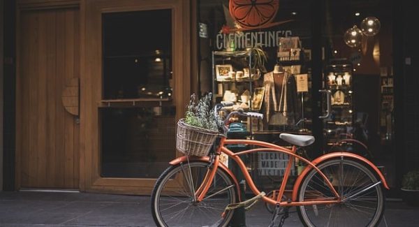 右豹赚钱秘籍：obs快手无人直播电视剧避免违规的实战技巧